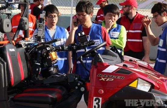 Hubo是由德雷塞爾大學(xué)（Drexel University）設(shè)計的一種機(jī)器人